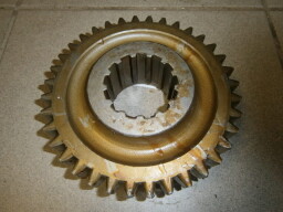 Přesuvné kolo 1. a zpětné rychlosti - 36 zubů - české