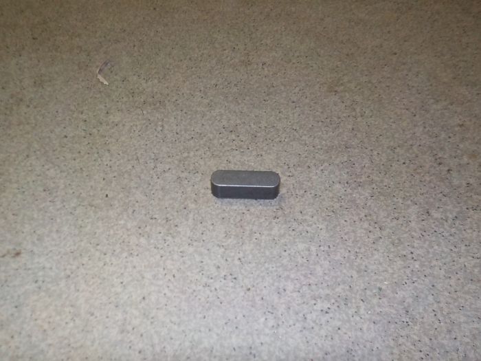 Pero hřídele 9x6x20 mm