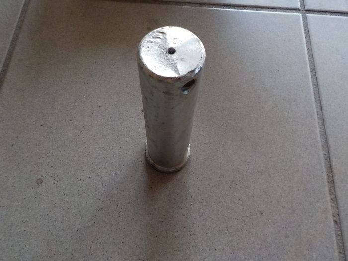 Spodní čep konzoly