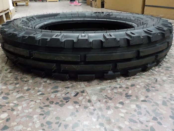 Pneu 6,00x18 SRF-02 Kabat 6 pláten Z4011