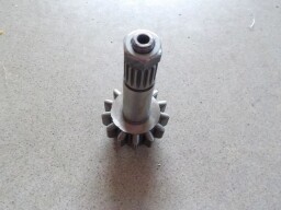 Ozubené kolo čerpadla s hřídelí