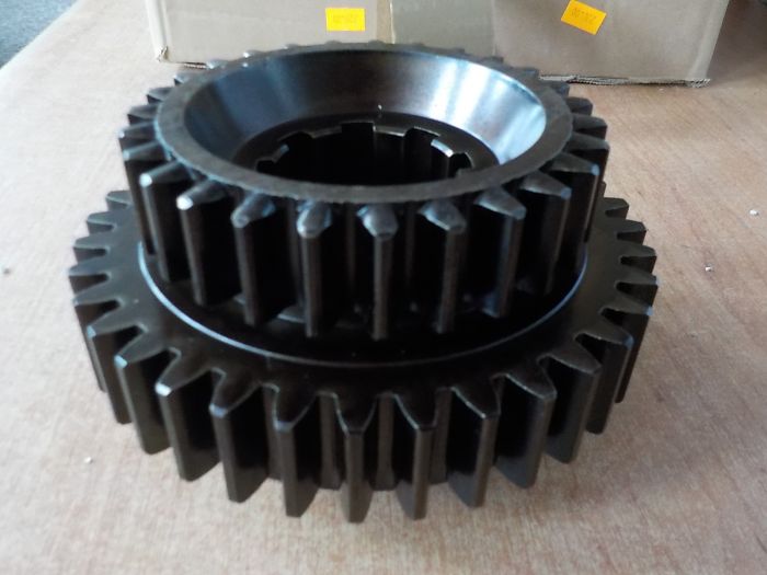 Přesuvné kolo 2. a 3. rychlosti