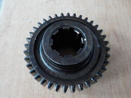 Přesuvné kolo 2. a 3. rychlosti