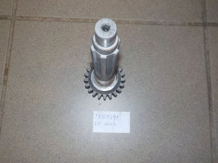 Ozubené kolo s hřídelí