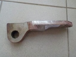 Konzola spodního táhla hydrauliky - levá