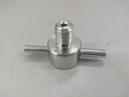 Odvzdušňovací šroub filtru paliva