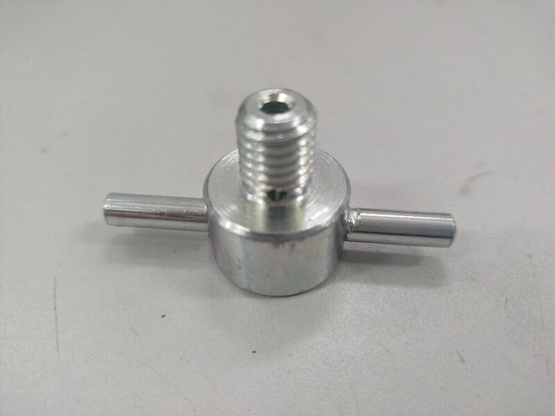 Odvzdušňovací šroub filtru paliva