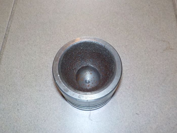 Píst válce hydrauliky