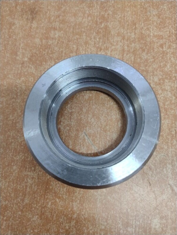 Sada přítažných matic pravého brzdového bubnu