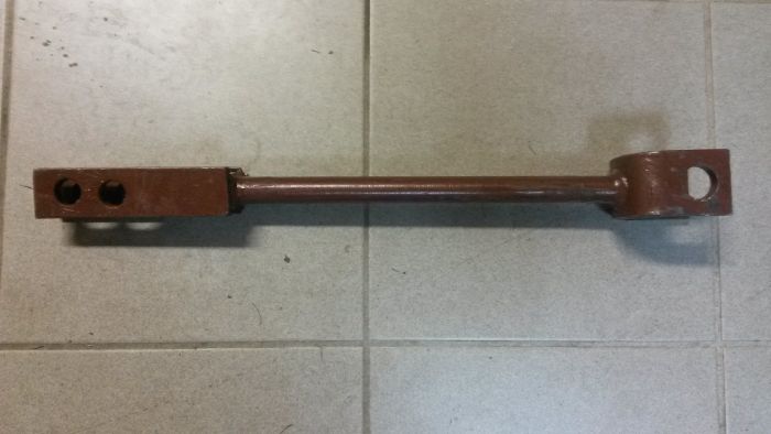 Levé horní táhlo hydrauliky Z3011