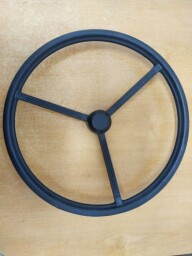 Volant tříramenný