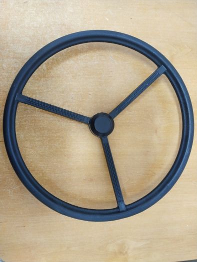 Volant tříramenný