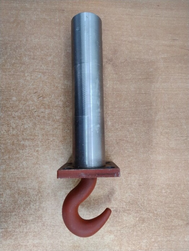 Středový čep s předním hákem