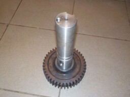 Poloosa s ozubeným kolem 42 zubů