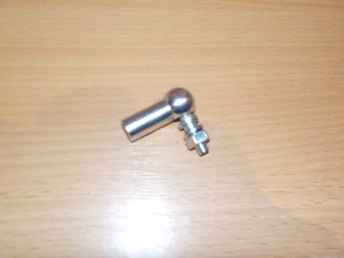 Kulová pánev závit M5