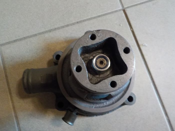 Vodní čerpadlo jednookruhové