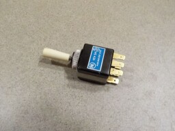 Páčkový přepínač směrových světel