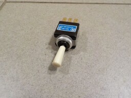 Páčkový přepínač směrových světel