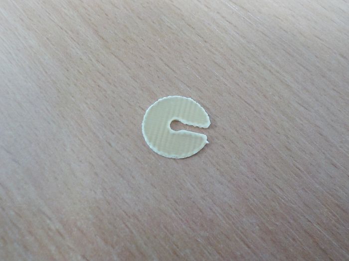 Kroužek jednovláknové žárovky