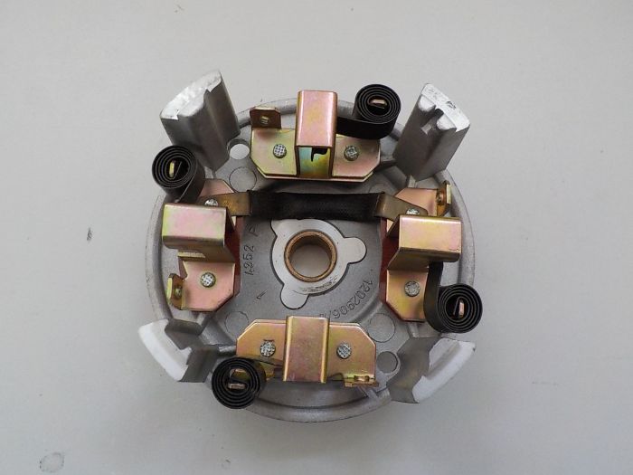 Komutátorové víko starteru Zetor