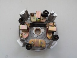 Komutátorové víko starteru Zetor