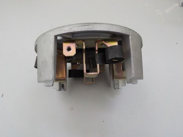 Komutátorové víko starteru Zetor