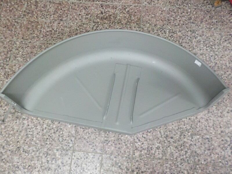 Blatník zadní pravý