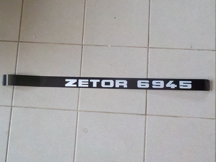 Nápis Zetor 6945 pravý 