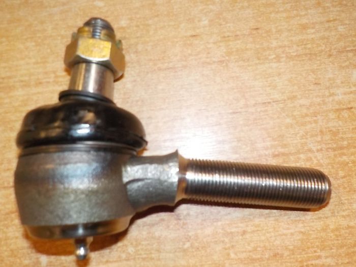 Kulový čep - šikmý -  podélné tyče hnací nápravy dovoz - Z4911, 5911, 6911