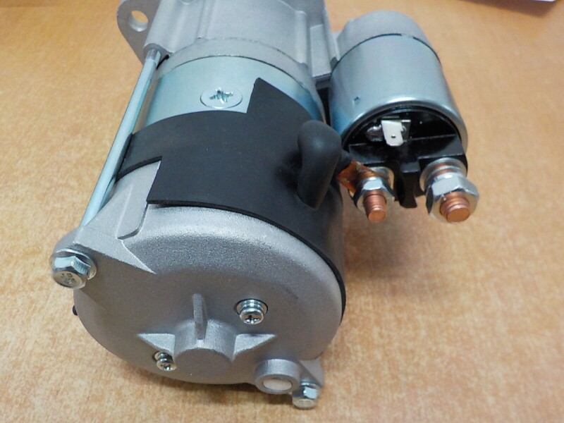 Startér s reduktorem zesílený 3,3 kW