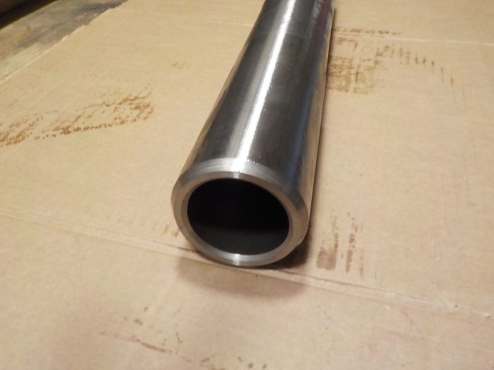 Středový čep dutý 