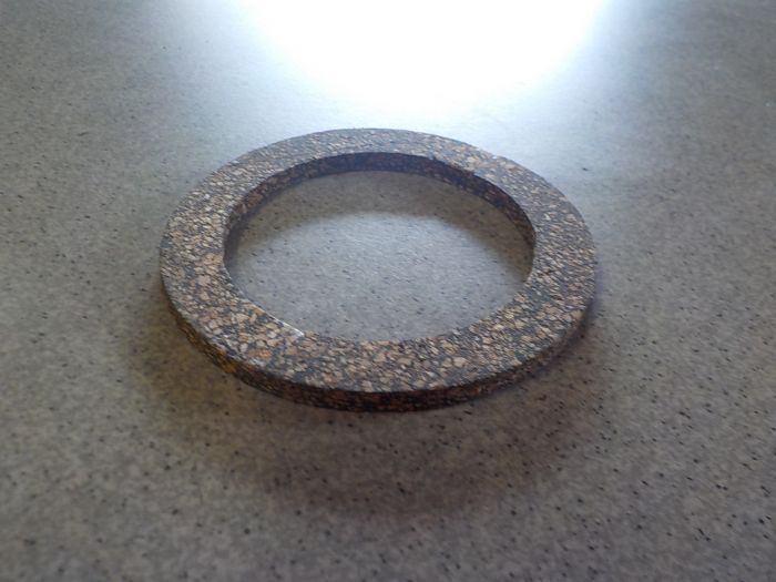 Těsnění nalévacího víčka oleje