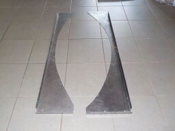 Levý a pravý boční plech kabiny