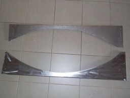 Levý a pravý boční plech kabiny