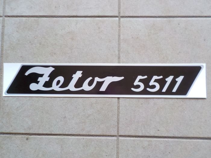 Nápis Zetor 5511