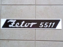 Nápis Zetor 5511