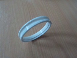 Kroužek sloupku řízení a ručního plynu plastový