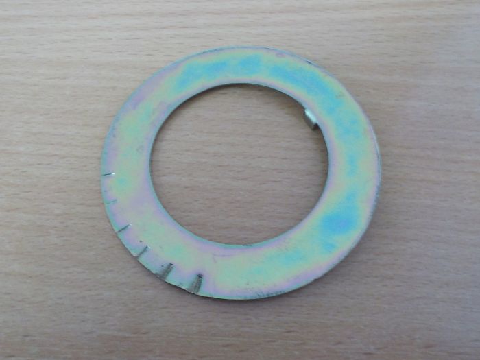 Pojistná podložka předlohové hřídele