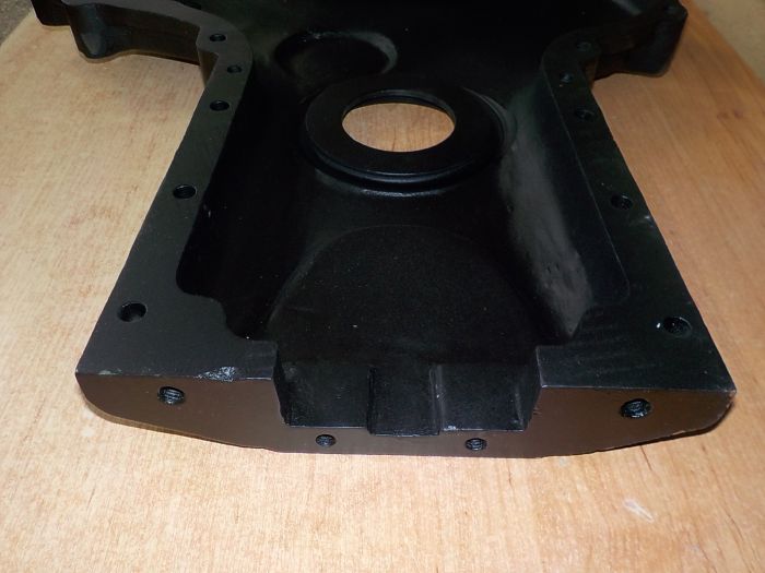 Přední víko motoru