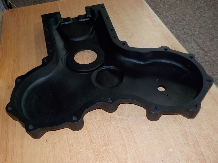 Přední víko motoru