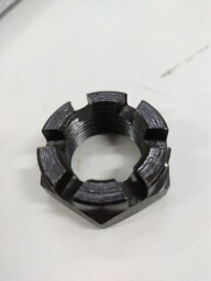 Matice hřídele volantu