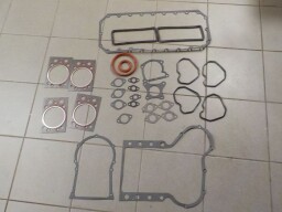 Sada těsnění motoru a hlav 4. válec vrtání pr. 95mm