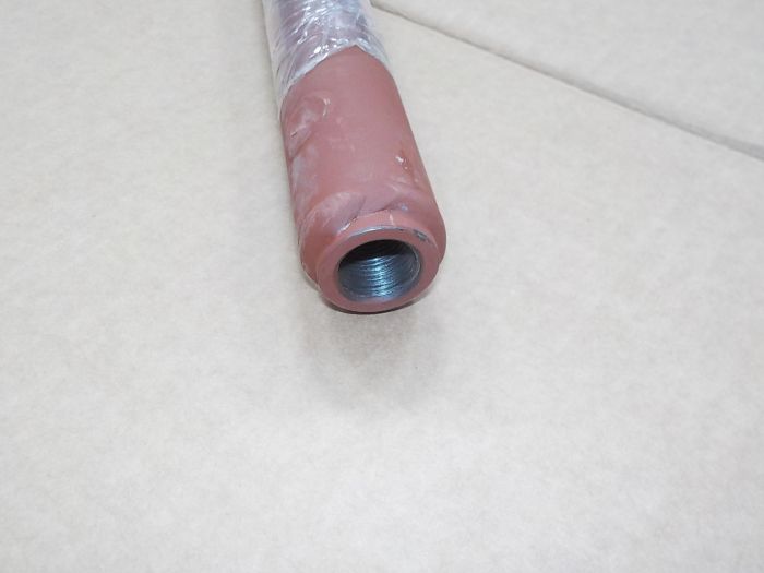 Svěrná část spojovací trubky mezi koly