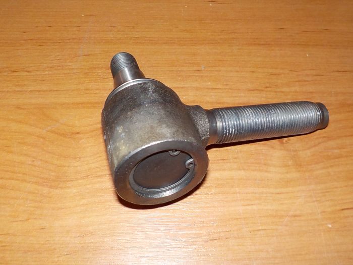 Zadní kulový čep posilovače řízení - český