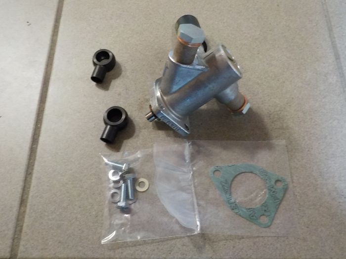 Dopravní (podávací) čerpadlo 3. děrové Z4911-6945 originál Motorpal 