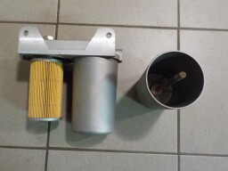 Dvoustupňový čistič paliva s filtry