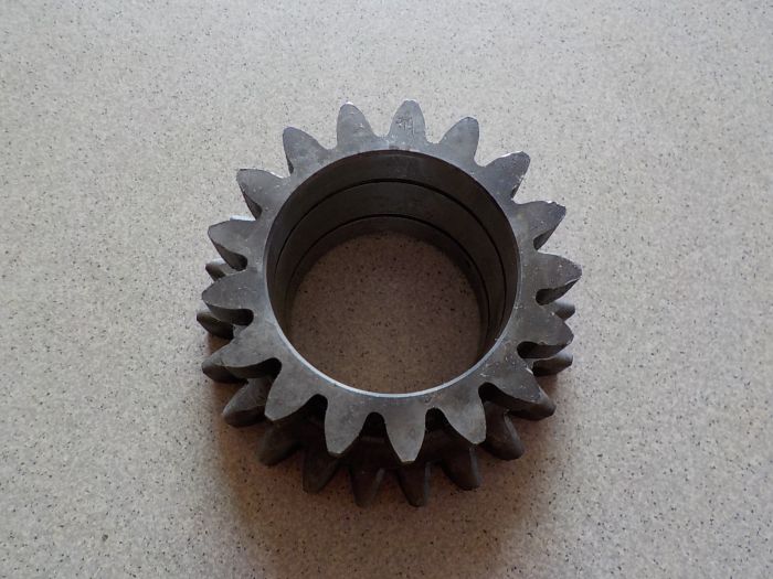 Dvojkolo reverzu 17/22 zubů