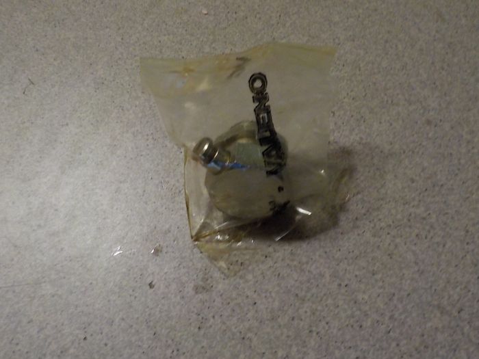 Přidavač paliva - závit M20 