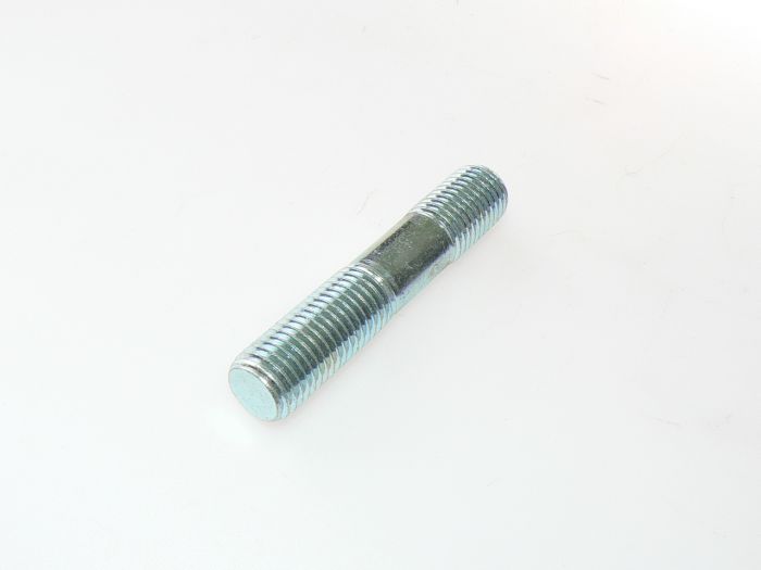 Svorník předního víka