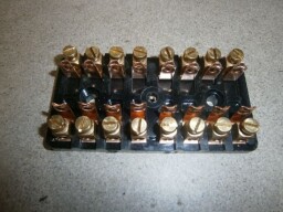 Pojistková skříňka 8-pólová 